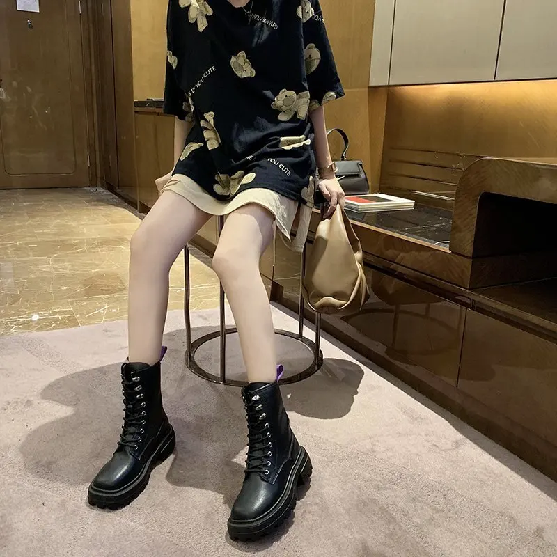 Spring and Autumn 2020 new all-match personality thick-soled thin boots fashion Martin boots female motorcycle short boots X437
Spring and Autumn 2020 new all-match personality thick-soled thin boots fashion Martin boots female motorcycle short boots X437