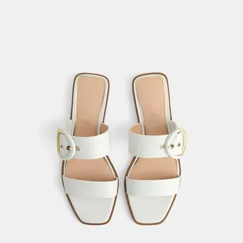 2020 Korean version of the word travel women's shoes buckle flat sandals OL slippers wild summer white sandals
2020 Korean version of the word travel women's shoes buckle flat sandals OL slippers wild summer white sandals