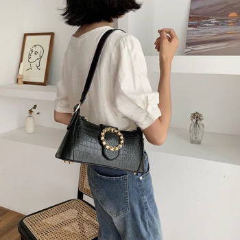 2020 High quality Tote Bag Solid PU leather crocodile women's round buckle design Shoulder Messenger Bag purses and handbags
2020 High quality Tote Bag Solid PU leather crocodile women's round buckle design Shoulder Messenger Bag purses and handbags