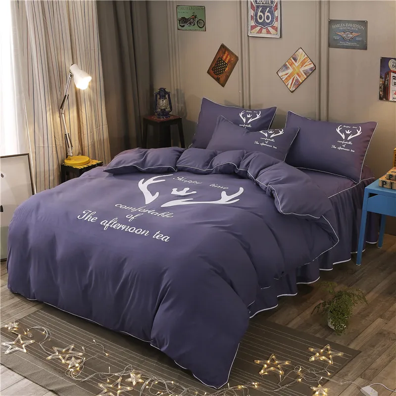 Korean version of solid color bed skirt four-piece bedspread bedding bed set simple one-piece
Korean version of solid color bed skirt four-piece bedspread bedding bed set simple one-piece