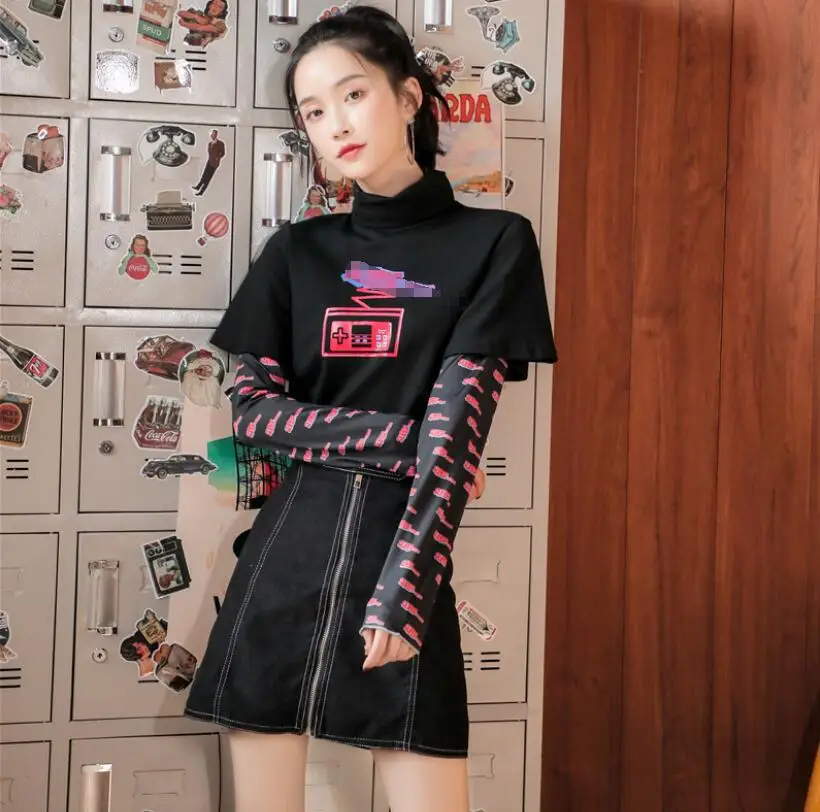 Fake Two Pieces Color Matching Head Female 2019 Autumn New Design Sense Long Sleeve High Collar Bottoming Shirt Streetwear 50cs
Fake Two Pieces Color Matching Head Female 2019 Autumn New Design Sense Long Sleeve High Collar Bottoming Shirt Streetwear 50cs