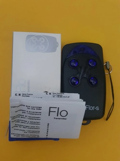 Remote control APRICANCELLO Flo ORIGINAL Flor flor-s flo1r-s flo2r 433.92mhz rolling code
Remote control APRICANCELLO Flo ORIGINAL Flor flor-s flo1r-s flo2r 433.92mhz rolling code