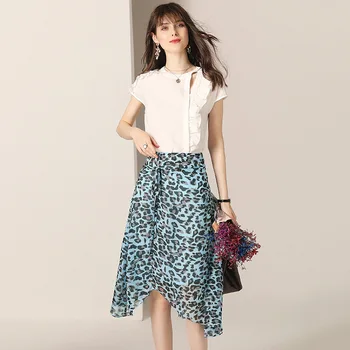 Ruff Spring Summer Neck Women Blouse Tops Causal Short Sleeves Loose Female Blouse
Ruff Spring Summer Neck Women Blouse Tops Causal Short Sleeves Loose Female Blouse