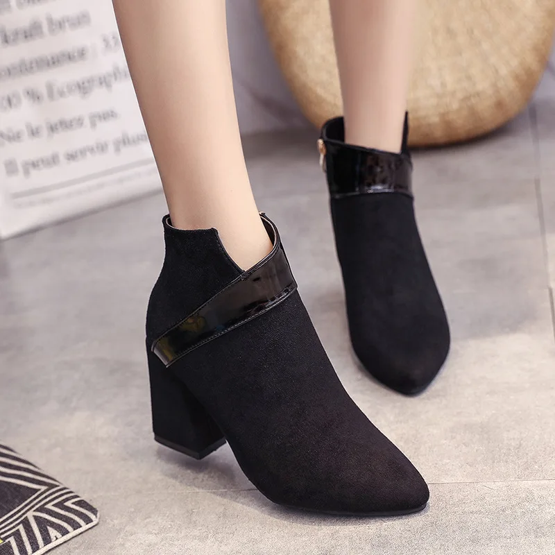 Concise Leisure Mature Women Autumn Ankle Boots Solid High Vintage Short Boots Pointed Toe PU Winter Shoes Plus Size
Concise Leisure Mature Women Autumn Ankle Boots Solid High Vintage Short Boots Pointed Toe PU Winter Shoes Plus Size