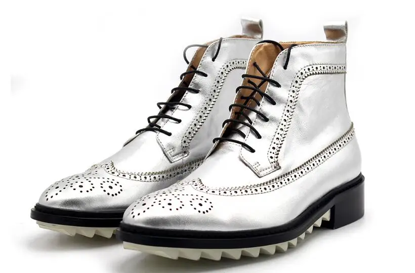 New carved brogue boots men ankle boots silver genuine leather lace up classics fashion men's boots
New carved brogue boots men ankle boots silver genuine leather lace up classics fashion men's boots