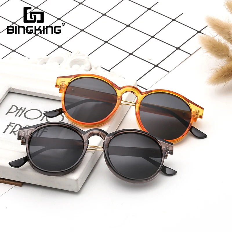 BINGKING Retro Round Colored Lenses Sunglasses Women Men Brand Design Transparent Female Sunglasses Men 
BINGKING Retro Round Colored Lenses Sunglasses Women Men Brand Design Transparent Female Sunglasses Men