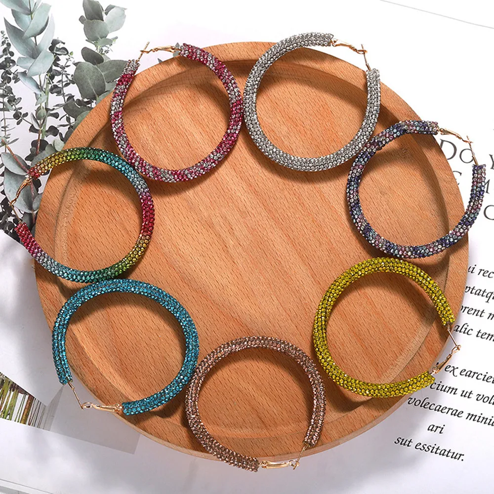 Luxury Colorful Large Rhinestone Hoop Earrings Jewelry for Women Party Shining Crystal Circle Round Hoop Earrings Accessories
Luxury Colorful Large Rhinestone Hoop Earrings Jewelry for Women Party Shining Crystal Circle Round Hoop Earrings Accessories
