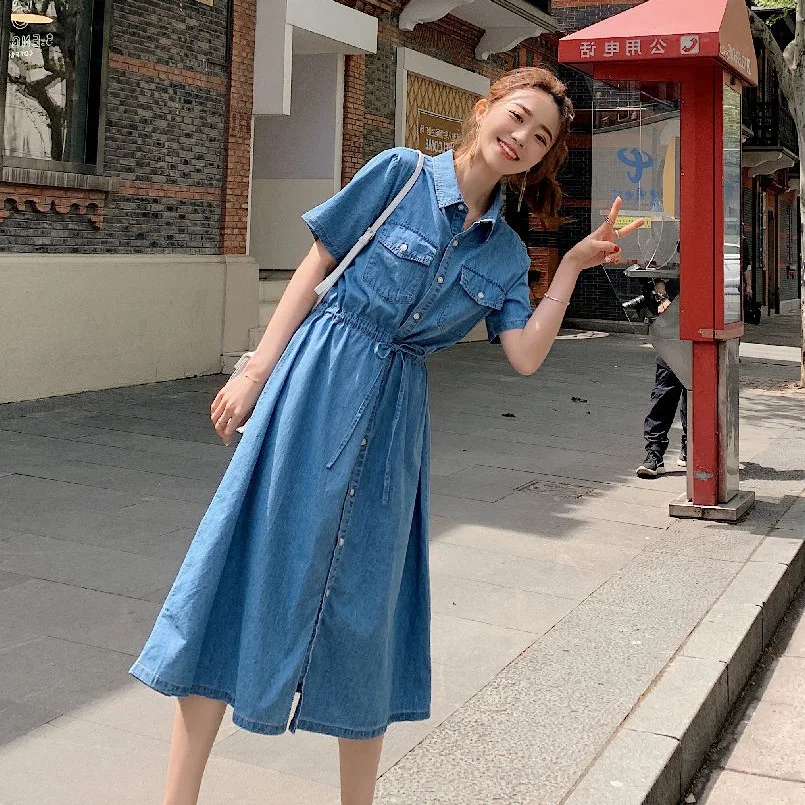 Photo Shoot CHIC-Salt Sweet Cowboy Mid-length Fold-down Collar Single Breasted Drawstring Waist Hugging Casual A- line Dress Thi
Photo Shoot CHIC-Salt Sweet Cowboy Mid-length Fold-down Collar Single Breasted Drawstring Waist Hugging Casual A- line Dress Thi