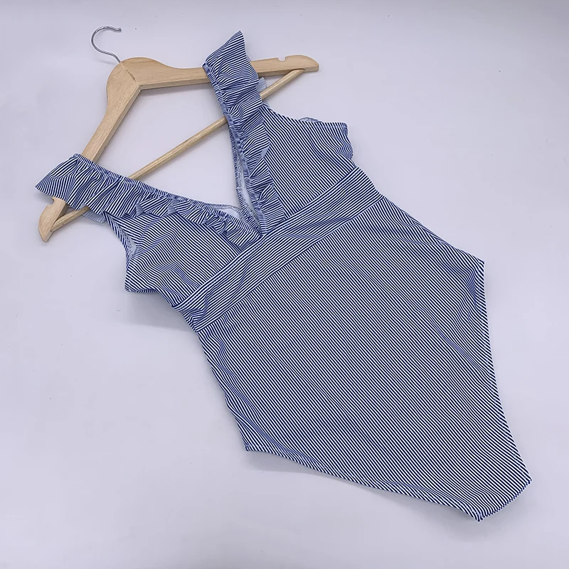 FREE SHIPPING Striped Retro Swimsuit JKP43