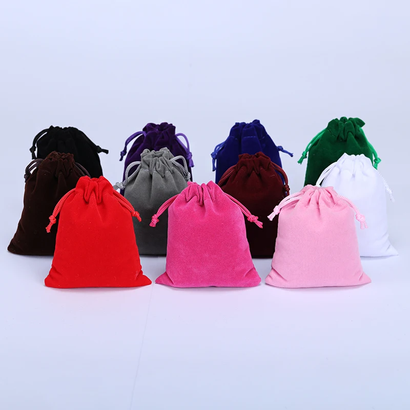 10Pcs Flannel Drawstring Christmas Bags Decor Coloful Velvet bag Drawstring Pouches Jewelry Packaging Display Packing Gift Bags
10Pcs Flannel Drawstring Christmas Bags Decor Coloful Velvet bag Drawstring Pouches Jewelry Packaging Display Packing Gift Bags