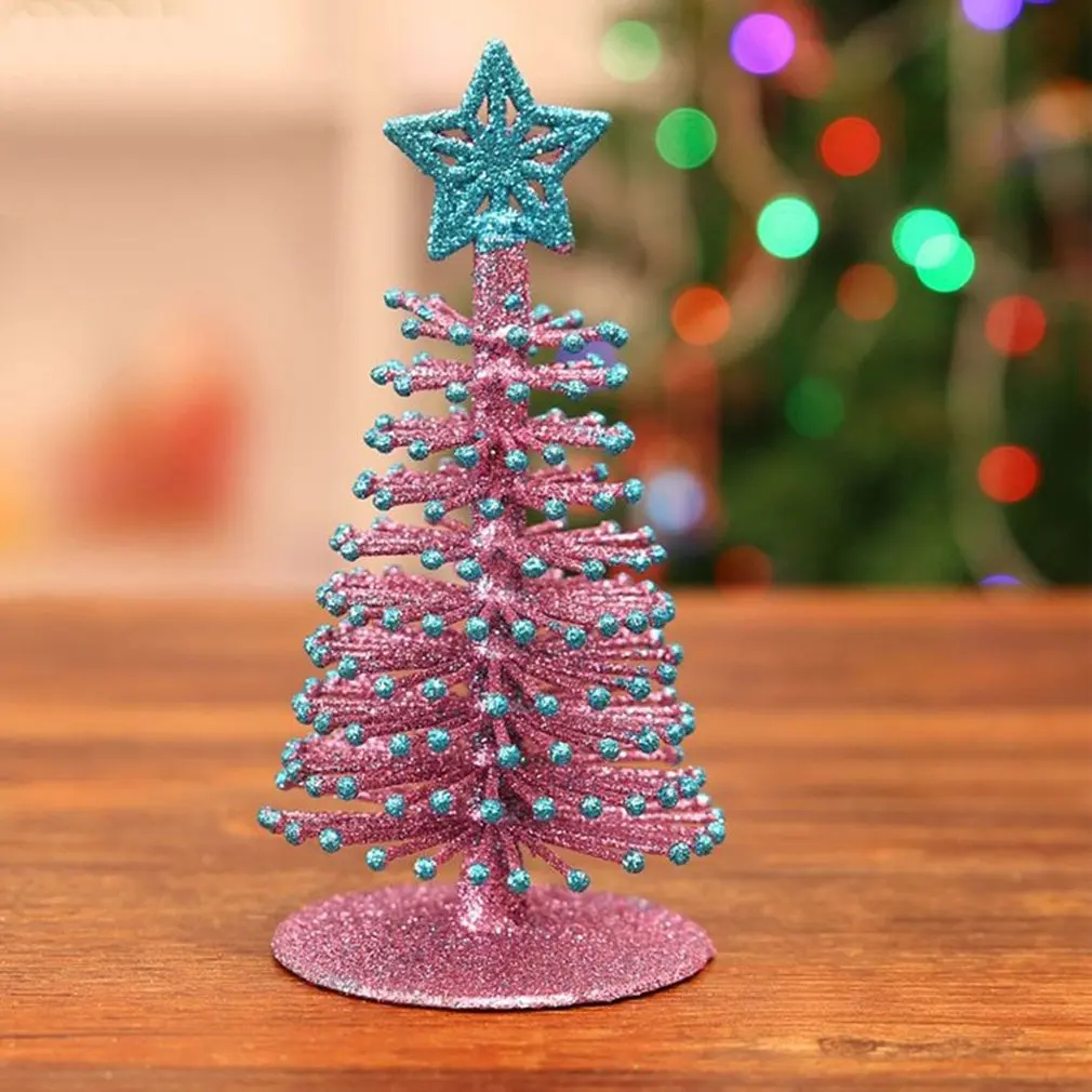 the christmas tree decorated with three-dimensional dusting of