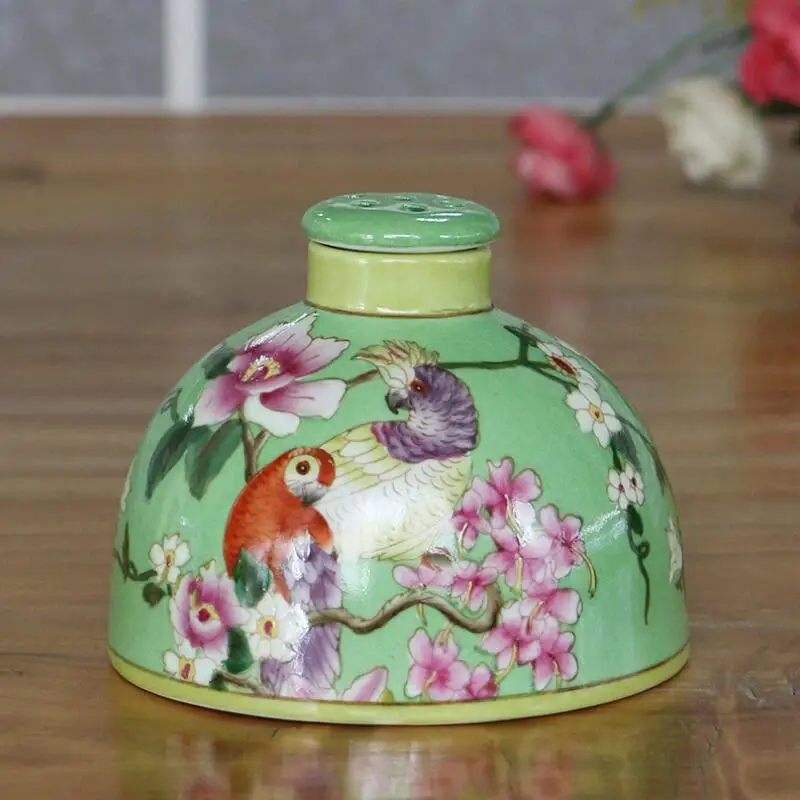 520ml Capacity Empty Handpainted Porcelain Reed Diffuser Bottle Home Decoration Bathroom Rattan Diffuser Aromatherapy Bottle
520ml Capacity Empty Handpainted Porcelain Reed Diffuser Bottle Home Decoration Bathroom Rattan Diffuser Aromatherapy Bottle