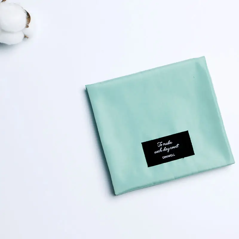 Portable Mask Storage bag Mask Storage Case Face Mask Storage Box For Masks Disposable Mask Storage bag Surgical mask container
Portable Mask Storage bag Mask Storage Case Face Mask Storage Box For Masks Disposable Mask Storage bag Surgical mask container