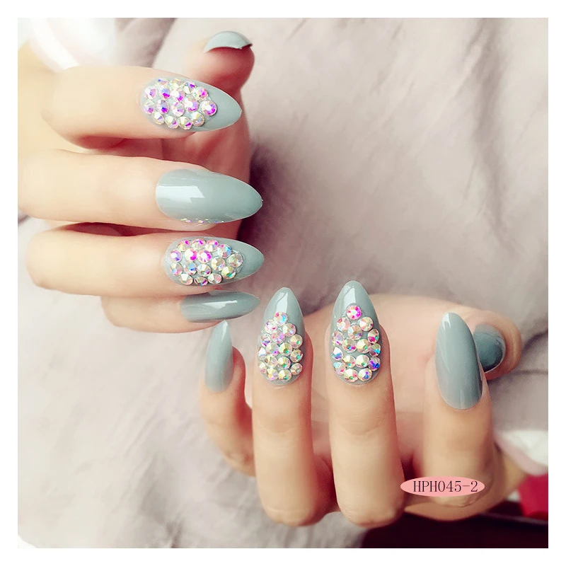 24pcs Light Solid Color Ladies DIY Manicure Tips Full Wrap Fashion Stiletto Press On Nails Pointed Artificial Diamond Decoration
24pcs Light Solid Color Ladies DIY Manicure Tips Full Wrap Fashion Stiletto Press On Nails Pointed Artificial Diamond Decoration