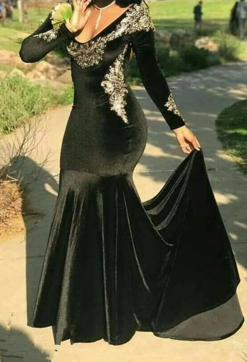

Black Velvet Formal Muslim Evening Dresses Deep V Neck Arabic Middle East Women Mermaid Party Gowns robe de soirée de mariage