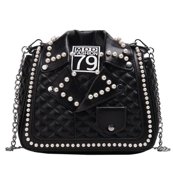 2019 new collar bag is stylish and simple. Famous designer designed the saddle bag with one shoulder and slanted span WW059
2019 new collar bag is stylish and simple. Famous designer designed the saddle bag with one shoulder and slanted span WW059