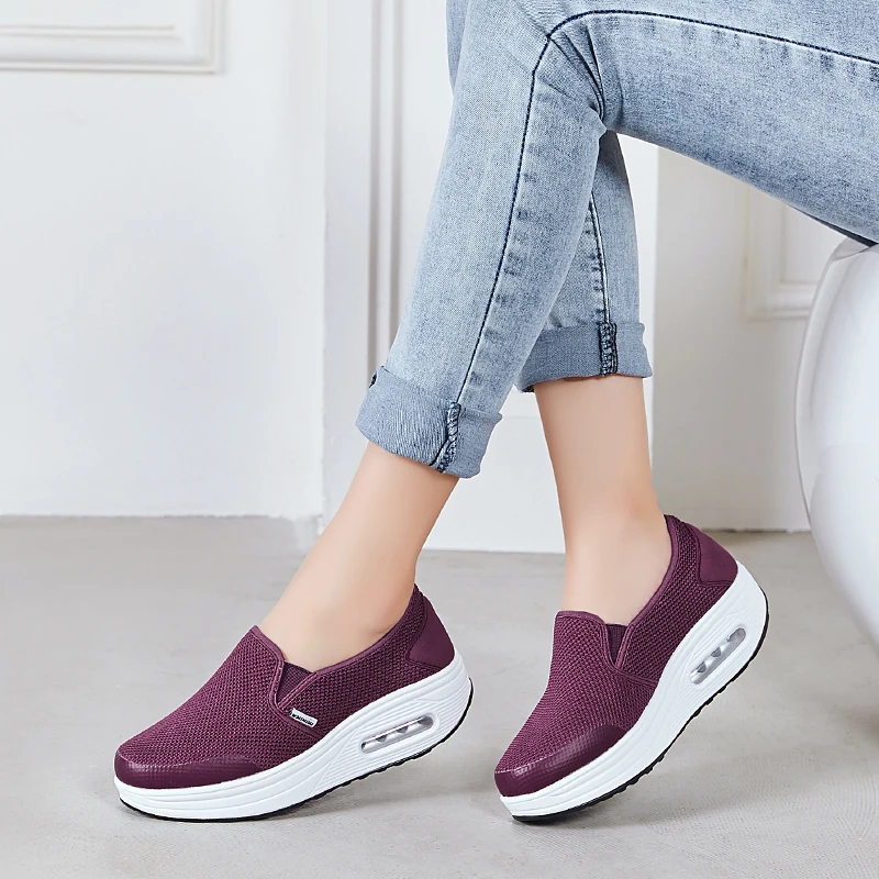 Spring flying woven thick-soled rocking shoes with increased soft soles; travel running shoes; one pedal lazy shoes
Spring flying woven thick-soled rocking shoes with increased soft soles; travel running shoes; one pedal lazy shoes