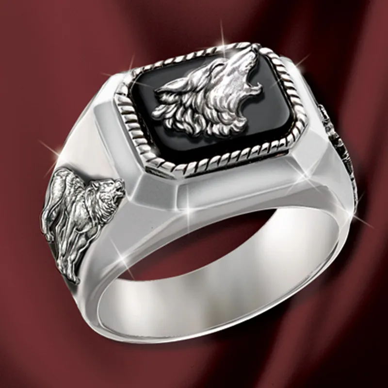 Personality Wolf Head Rings Motorcycle Party Exaggeration Steampunk Animal Rings Men Jewelry
Personality Wolf Head Rings Motorcycle Party Exaggeration Steampunk Animal Rings Men Jewelry