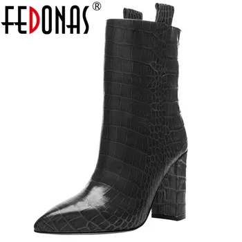 FEDONAS Embossed Animal Prints Women Ankle Boots Big Size Euro Style Super High Heels Winter Dancing Night Club Shoes Woman
FEDONAS Embossed Animal Prints Women Ankle Boots Big Size Euro Style Super High Heels Winter Dancing Night Club Shoes Woman