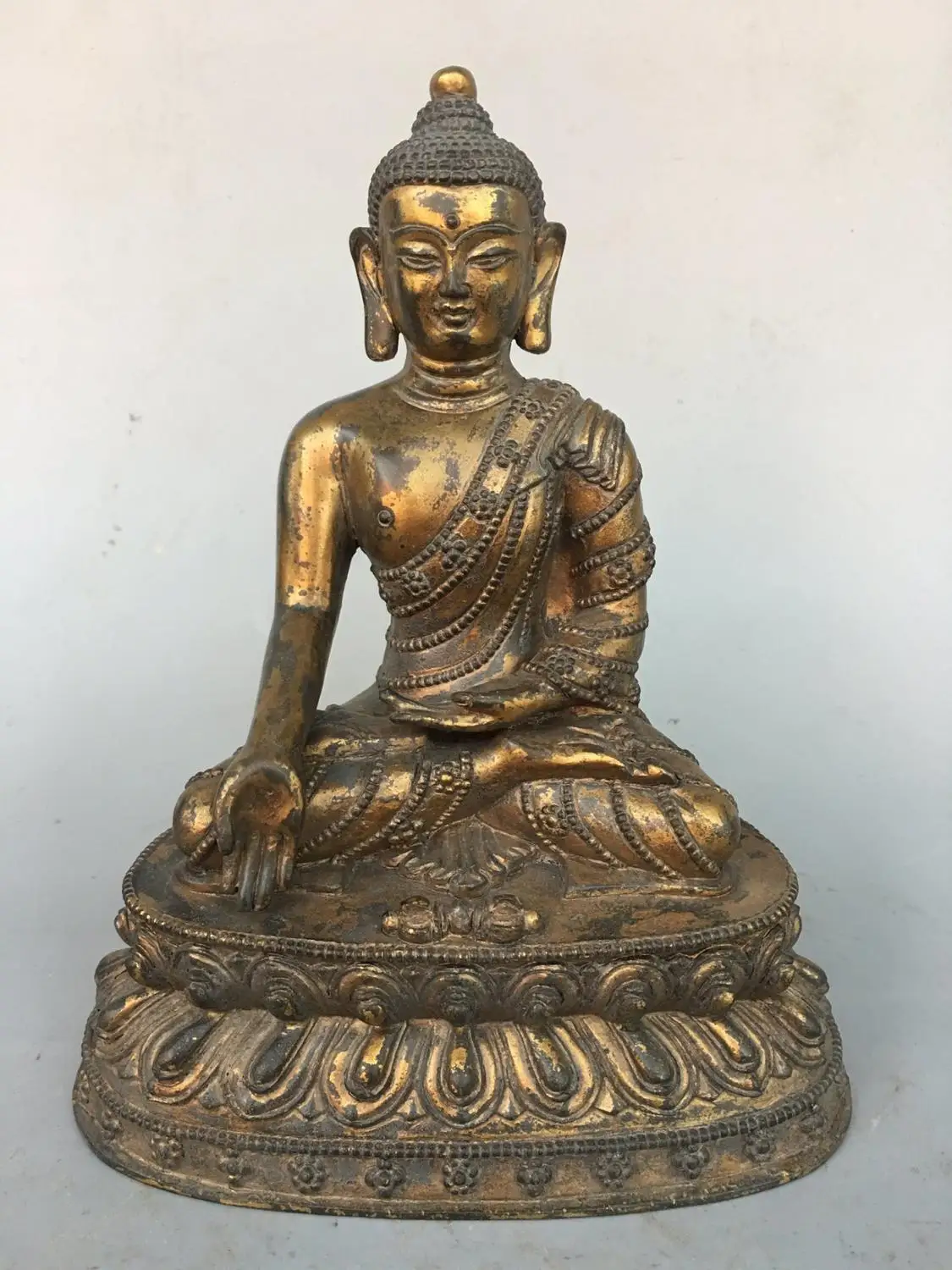7" Tibet Buddhism Temple bronze Sakyamuni Buddha Statue Founder of Buddhism Buddha (Enlightened One)
7" Tibet Buddhism Temple bronze Sakyamuni Buddha Statue Founder of Buddhism Buddha (Enlightened One)