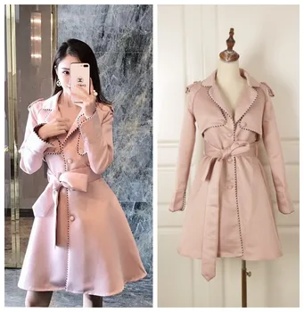 Sweet Pink Long Trench Coat Women 2019 Elegant Autumn Classic Plaid Windbreaker Single Breasted Sash Slim Trench OL Outwear Coat
Sweet Pink Long Trench Coat Women 2019 Elegant Autumn Classic Plaid Windbreaker Single Breasted Sash Slim Trench OL Outwear Coat