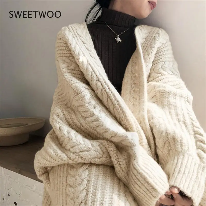 New Women Korean Casual Long Sweater Cardigan Soft Comfortable Solid Free Loose Long Sleeve Female Bat Sleeve Knitted
New Women Korean Casual Long Sweater Cardigan Soft Comfortable Solid Free Loose Long Sleeve Female Bat Sleeve Knitted