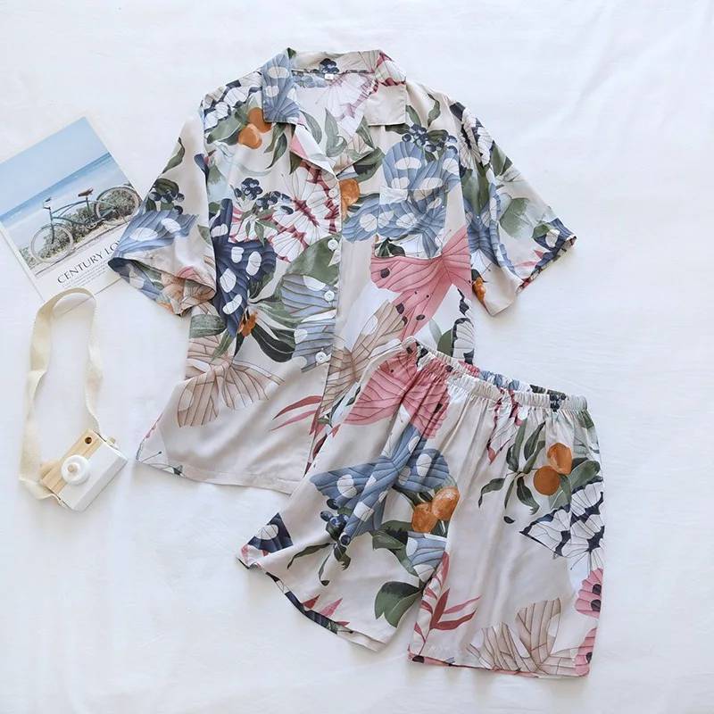 Cotton Fabric Women's Pajamas Set Eco-friendly Very Soft Short Sleepwear Natutal Creatures Print Breathable Home Suit for Summer
Cotton Fabric Women's Pajamas Set Eco-friendly Very Soft Short Sleepwear Natutal Creatures Print Breathable Home Suit for Summer