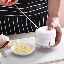 Multi-function Food Mixers Manual Garlic Press Garlic Grinding Chopper Food Vegetables Cutter Meat Grinders Home Kitchen Gadgets
Multi-function Food Mixers Manual Garlic Press Garlic Grinding Chopper Food Vegetables Cutter Meat Grinders Home Kitchen Gadgets