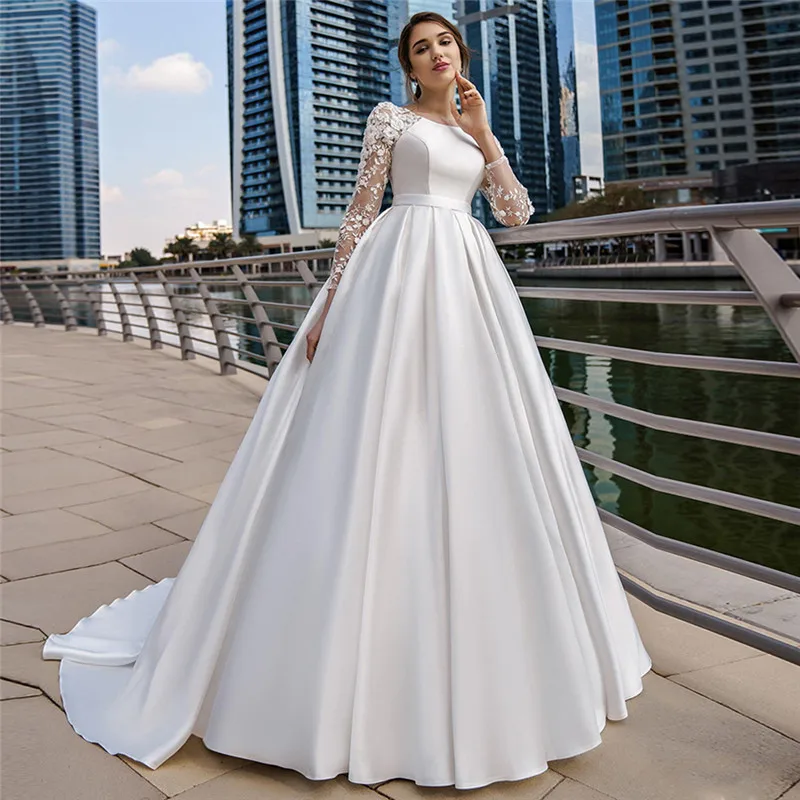 Scoop Neck Long Sleeves Lace Ball Gown Wedding Dresses Satin Pleated Custom Bridal Gowns 2021 Elegant Long Robe De Mariee
Scoop Neck Long Sleeves Lace Ball Gown Wedding Dresses Satin Pleated Custom Bridal Gowns 2021 Elegant Long Robe De Mariee