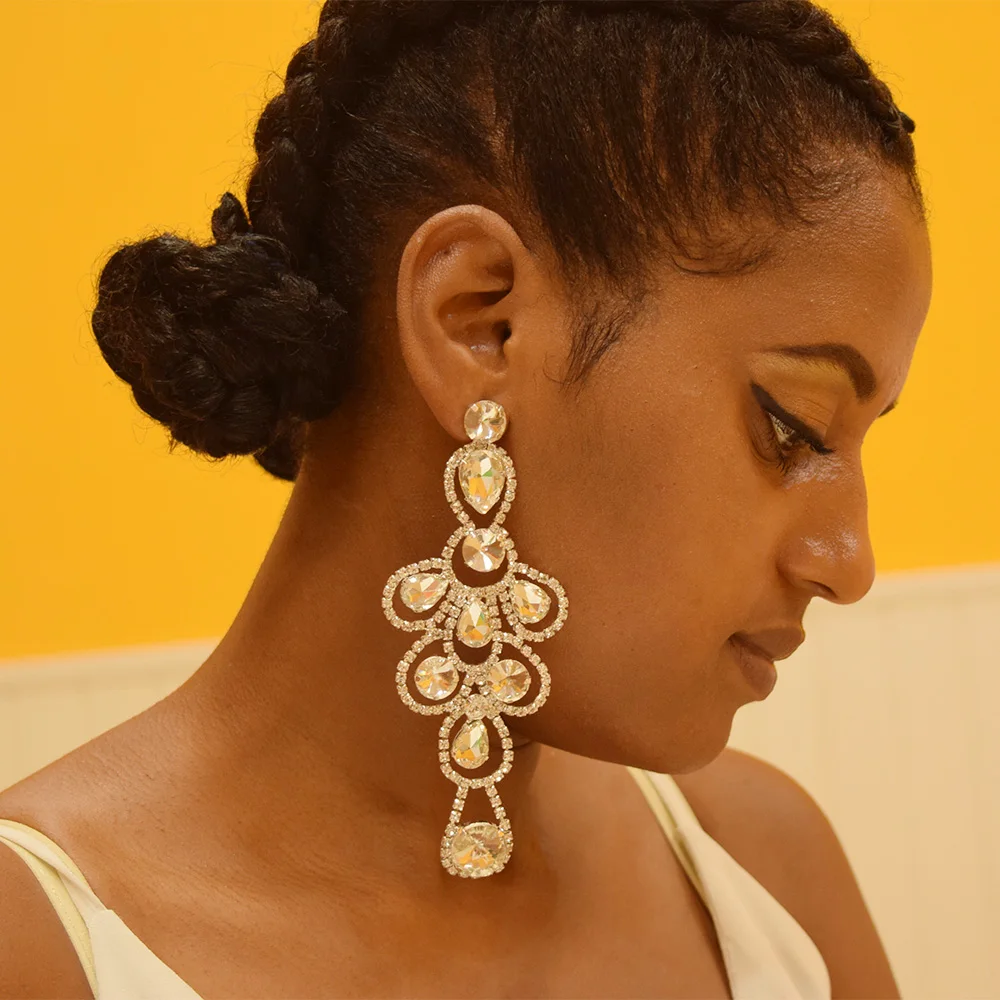 gold luxury glass rhinestone sapphire crystal bride earring jewelry for wedding long drop earrings dangle big size jewellery
gold luxury glass rhinestone sapphire crystal bride earring jewelry for wedding long drop earrings dangle big size jewellery