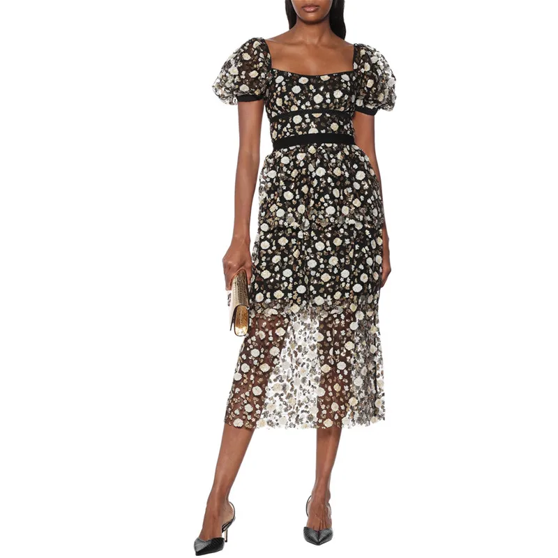 Luxury Sequins Dress 2020 Autumn Runway Designer Square Collar PUff Sleeve Floral Mesh Long Party Dress For Women
Luxury Sequins Dress 2020 Autumn Runway Designer Square Collar PUff Sleeve Floral Mesh Long Party Dress For Women