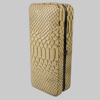 COHIBA Crocodile Pattern Leather Cedar Wood Cigar Case Humidor with Cigare Cutter
COHIBA Crocodile Pattern Leather Cedar Wood Cigar Case Humidor with Cigare Cutter