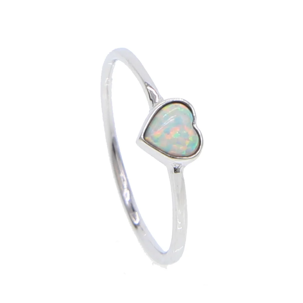 Фото Женское кольцо с драгоценным камнем|Кольца| - купить