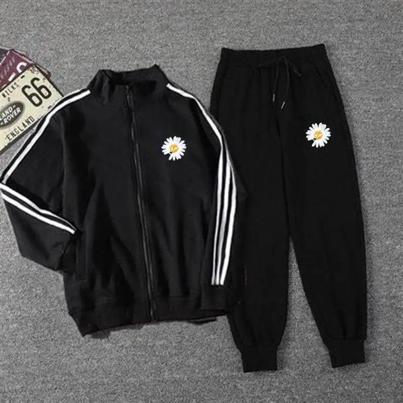 Spring and autumn social spirit boy suit net red boy jacket coat coat student casual pants two piece suit fashion
Spring and autumn social spirit boy suit net red boy jacket coat coat student casual pants two piece suit fashion