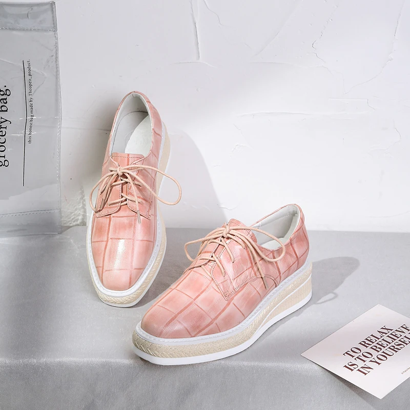 Plus size 42 women's genuine leather Stone pattern lace-up platform flats oxfords leisure square toe thick sole brogues shoes
Plus size 42 women's genuine leather Stone pattern lace-up platform flats oxfords leisure square toe thick sole brogues shoes
