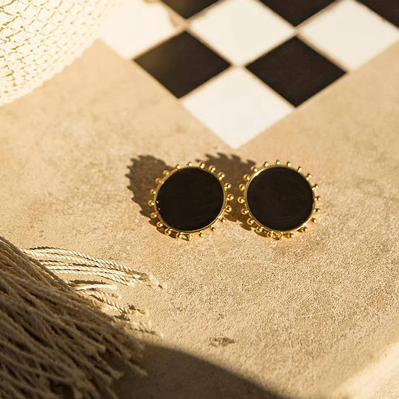 Flatfoosie 2019 Fashion Black Color Round Statement Earring Punk Exaggerated Dripping Oil Evil Eye Stud Earring Women Jewelry
Flatfoosie 2019 Fashion Black Color Round Statement Earring Punk Exaggerated Dripping Oil Evil Eye Stud Earring Women Jewelry