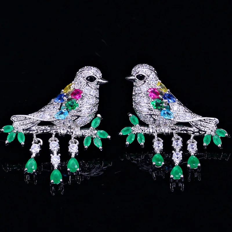 QTT Earrings for Women Silver Color Creative Bird Zircon Design Temperament Stunning CZ Animals Jewelry Wedding Party
QTT Earrings for Women Silver Color Creative Bird Zircon Design Temperament Stunning CZ Animals Jewelry Wedding Party
