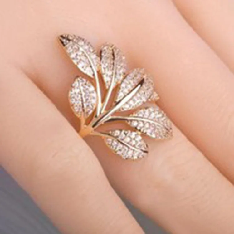 

Exquisite Gold Plated Leaf Zircon Women's Ring White Crystal CZ Cocktail Party Ring Bridal Wedding Band Engagement Ring Jewelry