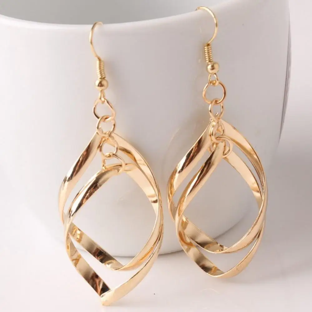 2019 New Fashion Double Loop Drop Earrings For Women Long Wave Dangle Earrings High Quality Statement Wedding Jewelry Wholesale
2019 New Fashion Double Loop Drop Earrings For Women Long Wave Dangle Earrings High Quality Statement Wedding Jewelry Wholesale