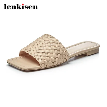 Lenkisen simple style leisure gingham square toe low square heels slip on mules daily wear young girls maiden summer sandals L99
Lenkisen simple style leisure gingham square toe low square heels slip on mules daily wear young girls maiden summer sandals L99