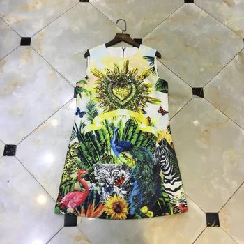 Fashion Designer Summer Dresses Women's Sleeveless Peacork Printed Beaded Crystal Casual Vestidos
Fashion Designer Summer Dresses Women's Sleeveless Peacork Printed Beaded Crystal Casual Vestidos