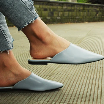 Summer Flats Mules Lady Sandals Slippers Slip On Pointed Toe Women Mules Outdoor Slipper Shoes Woman Slides
Summer Flats Mules Lady Sandals Slippers Slip On Pointed Toe Women Mules Outdoor Slipper Shoes Woman Slides