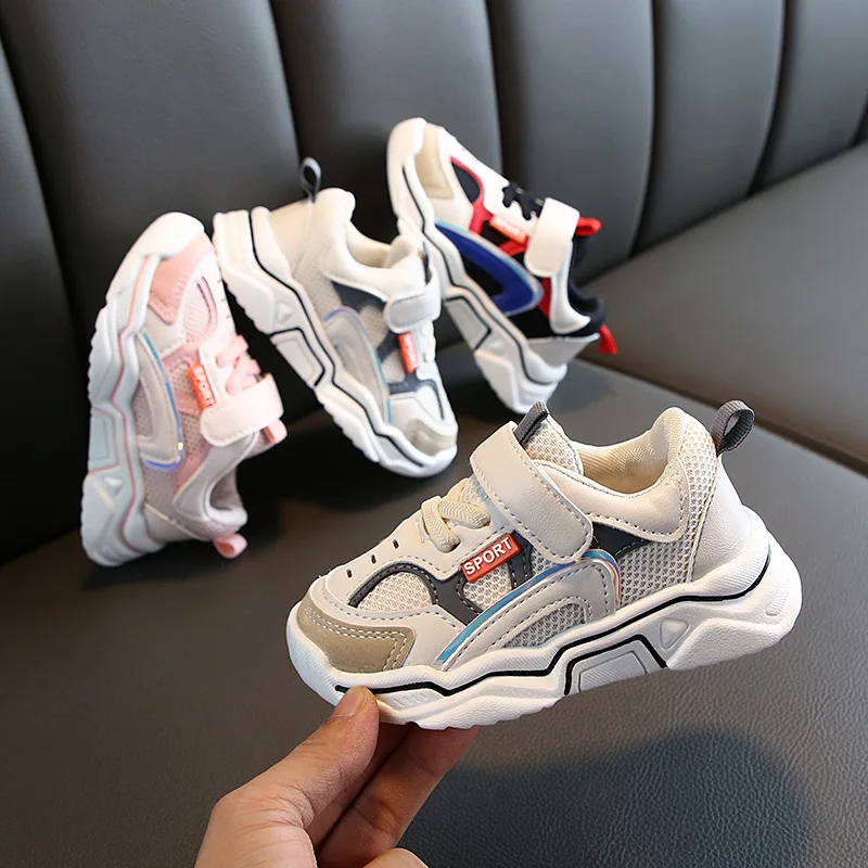 Children's shoes autumn 2020 new boys and girls sneakers Korean version of fashion breathable net shoes baby shoes.
Children's shoes autumn 2020 new boys and girls sneakers Korean version of fashion breathable net shoes baby shoes.