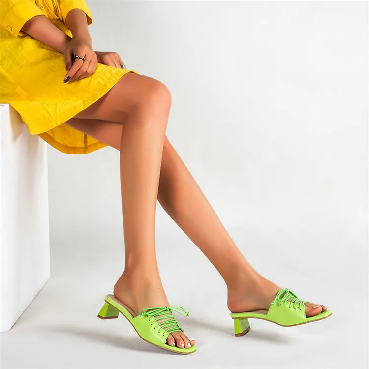 Slides Slippers New Women 2020 Open Toe Low High heels Shoes Sandal Female Leisure Ankle Lace-Up Outdoor House Shoes
Slides Slippers New Women 2020 Open Toe Low High heels Shoes Sandal Female Leisure Ankle Lace-Up Outdoor House Shoes