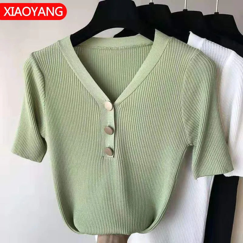 2020 Summer Ice Silk Solid V-neck Short Sleeved Knitted Thin T Shirt Women Buttons Stretch Short causal Shirt XXZ79
2020 Summer Ice Silk Solid V-neck Short Sleeved Knitted Thin T Shirt Women Buttons Stretch Short causal Shirt XXZ79