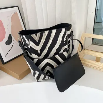 HOT French Design Fashion Zebra Pattern Handbag & Elegant 2in1 Bucket Bag Shoulder Bag Messenger Bag Width 35cm Height 34cm
HOT French Design Fashion Zebra Pattern Handbag & Elegant 2in1 Bucket Bag Shoulder Bag Messenger Bag Width 35cm Height 34cm