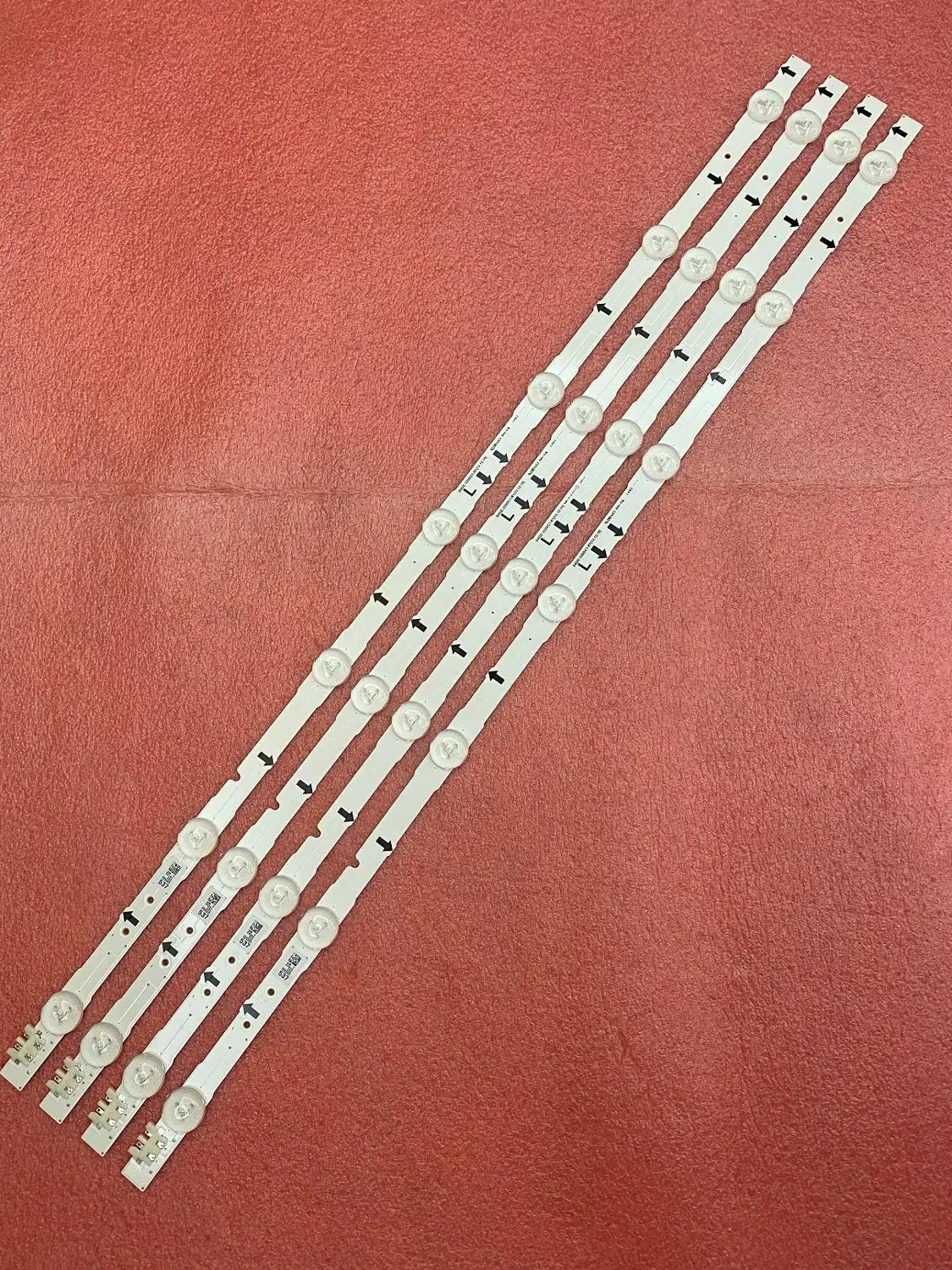 4 PCS/set LED Backlight strip for Samsung UE32J5100 UE32J5500 UE32H5000 UE32H5500 UE32H6200 D4GE-320DC1-R1 R2 BN96-30442A 30443A
4 PCS/set LED Backlight strip for Samsung UE32J5100 UE32J5500 UE32H5000 UE32H5500 UE32H6200 D4GE-320DC1-R1 R2 BN96-30442A 30443A