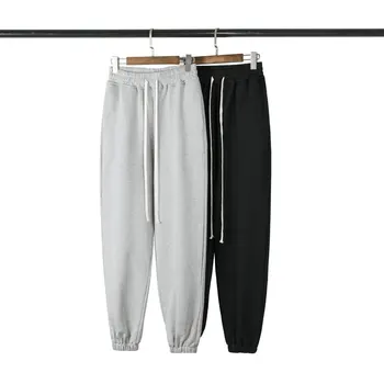 Hip Hop Streetwear Pants Men Trousers 2020 Autumn Winter Sweatpants Men Pockets Stitching Solid Elastic Waist Cotton Pants
Hip Hop Streetwear Pants Men Trousers 2020 Autumn Winter Sweatpants Men Pockets Stitching Solid Elastic Waist Cotton Pants