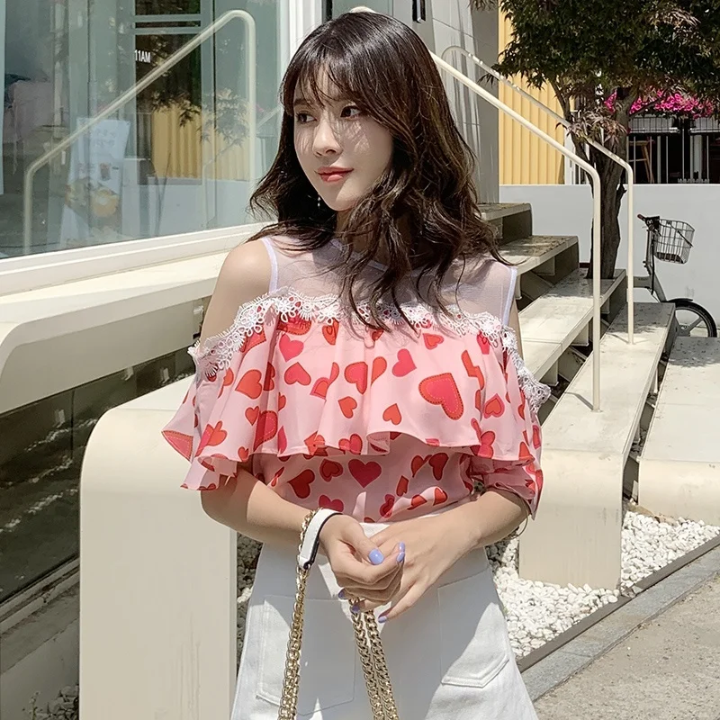 Women Blouse Summer Ladies Shirt Lace Printed Shirt Off-shoulder Chiffon Blouse Female Short Sleeve Ruffle Top Blusas
Women Blouse Summer Ladies Shirt Lace Printed Shirt Off-shoulder Chiffon Blouse Female Short Sleeve Ruffle Top Blusas
