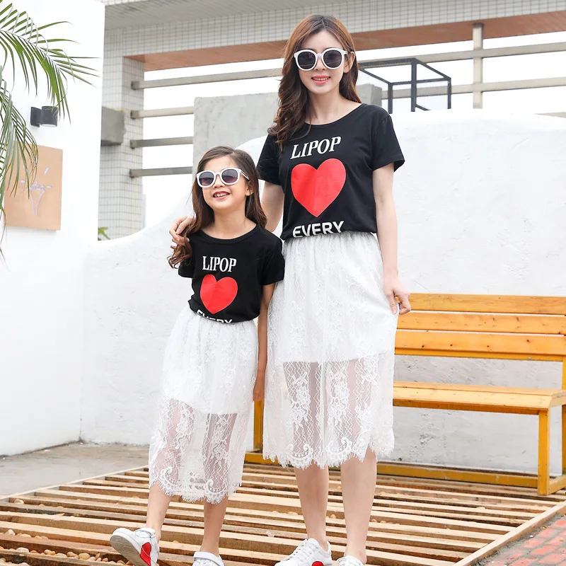 2020 new Matching Family Outfits Summer Mum Daughter Cotton T-shirt +dress Holiday Seaside Beach Matching Clothing
2020 new Matching Family Outfits Summer Mum Daughter Cotton T-shirt +dress Holiday Seaside Beach Matching Clothing